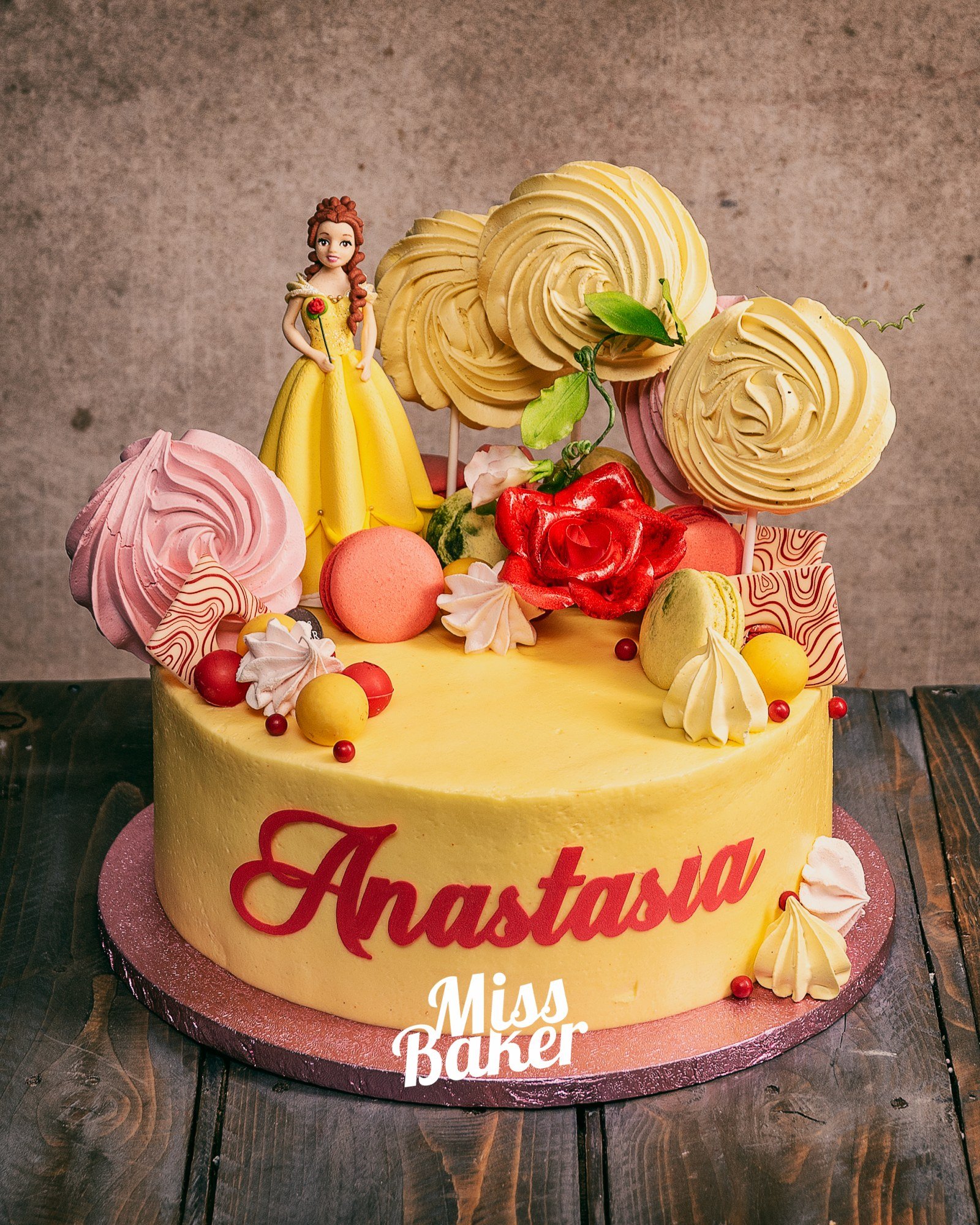 Toturi pentru copii — decor aniversar, personalizat, rotund — Miss Baker Constanța