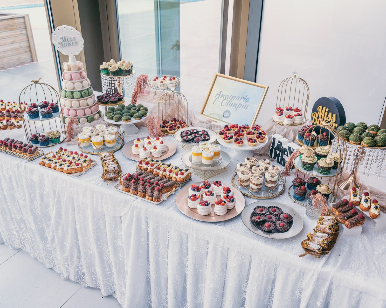 Candy Bar pentru nuntă — candy bar, decor nuntă, personalizat — Miss Baker Constanța