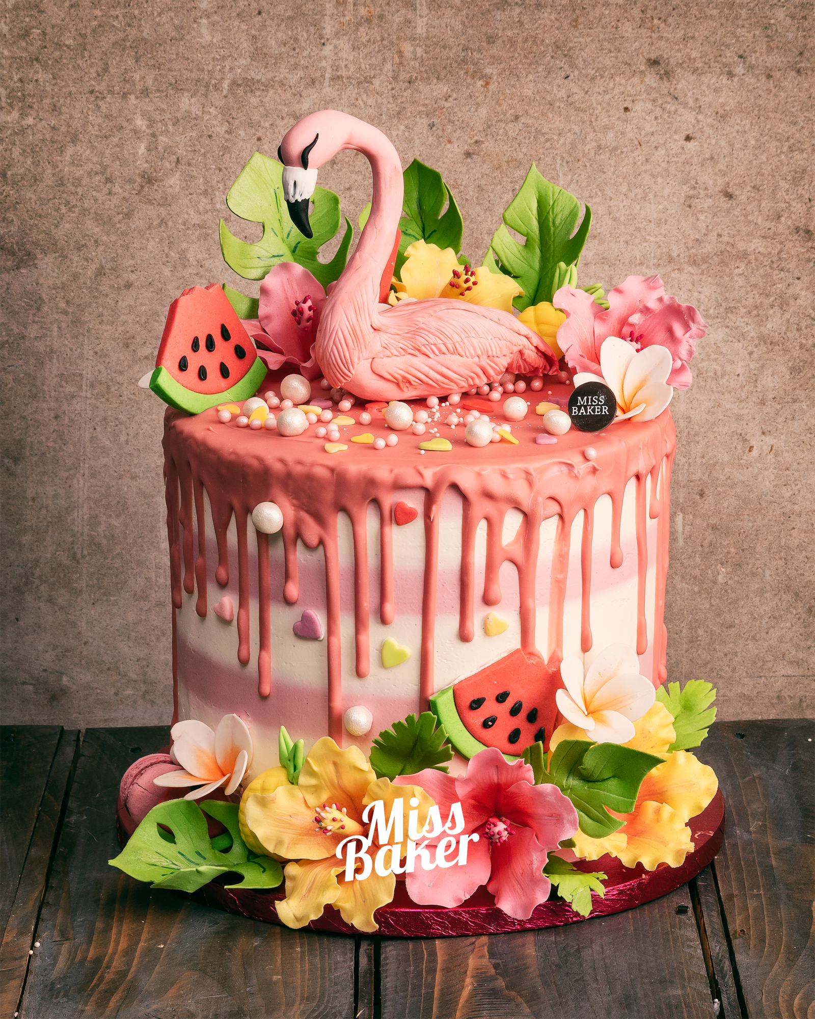 Toturi pentru copii — flamingo roz modelat, felie pepene decorativă, flori hibiscus roz — Miss Baker Constanța