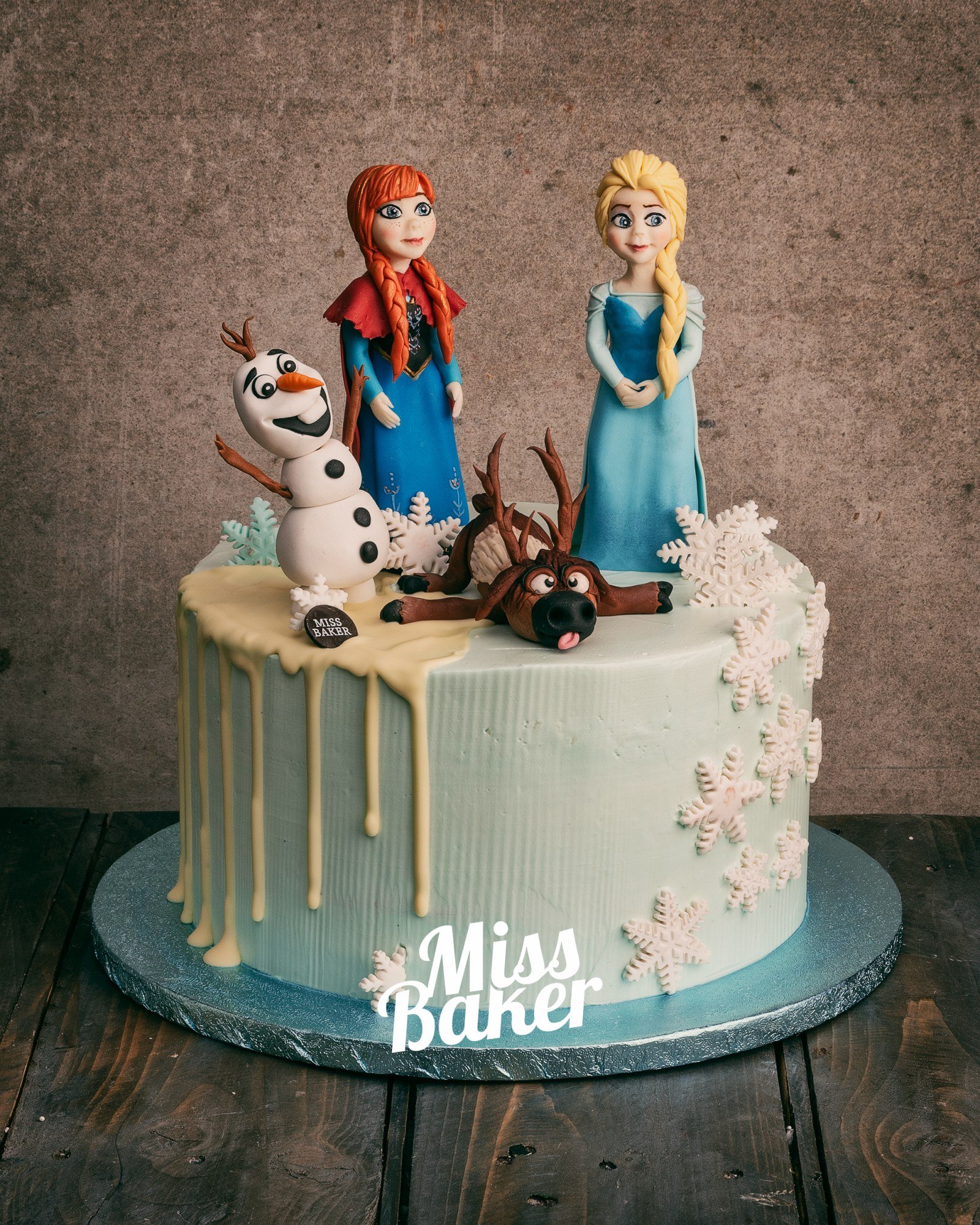 Toturi pentru copii — figurine Elsa, figurine Anna, figurina Olaf — Miss Baker Constanța
