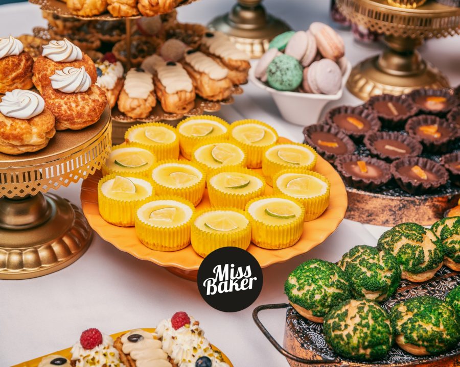 candy bar, desert table, cheesecake individual — Miss Baker Constanța