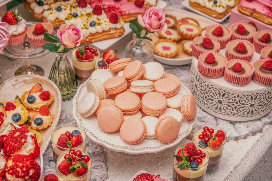 candy bar, macarons, pastel — Miss Baker Constanța