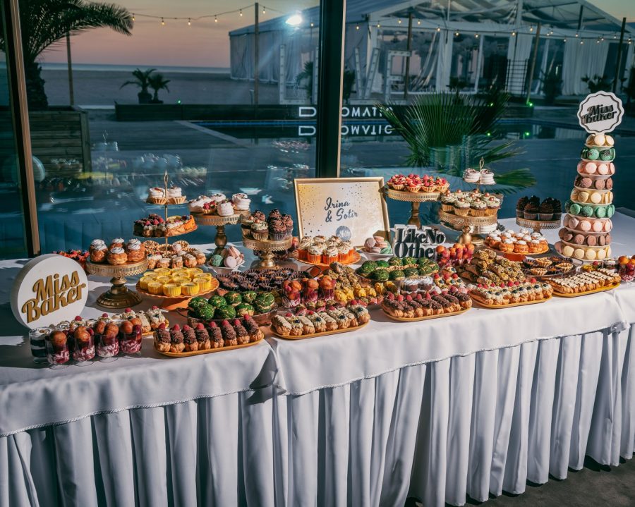 candy bar, decor nuntă, personalizat — Miss Baker Constanța