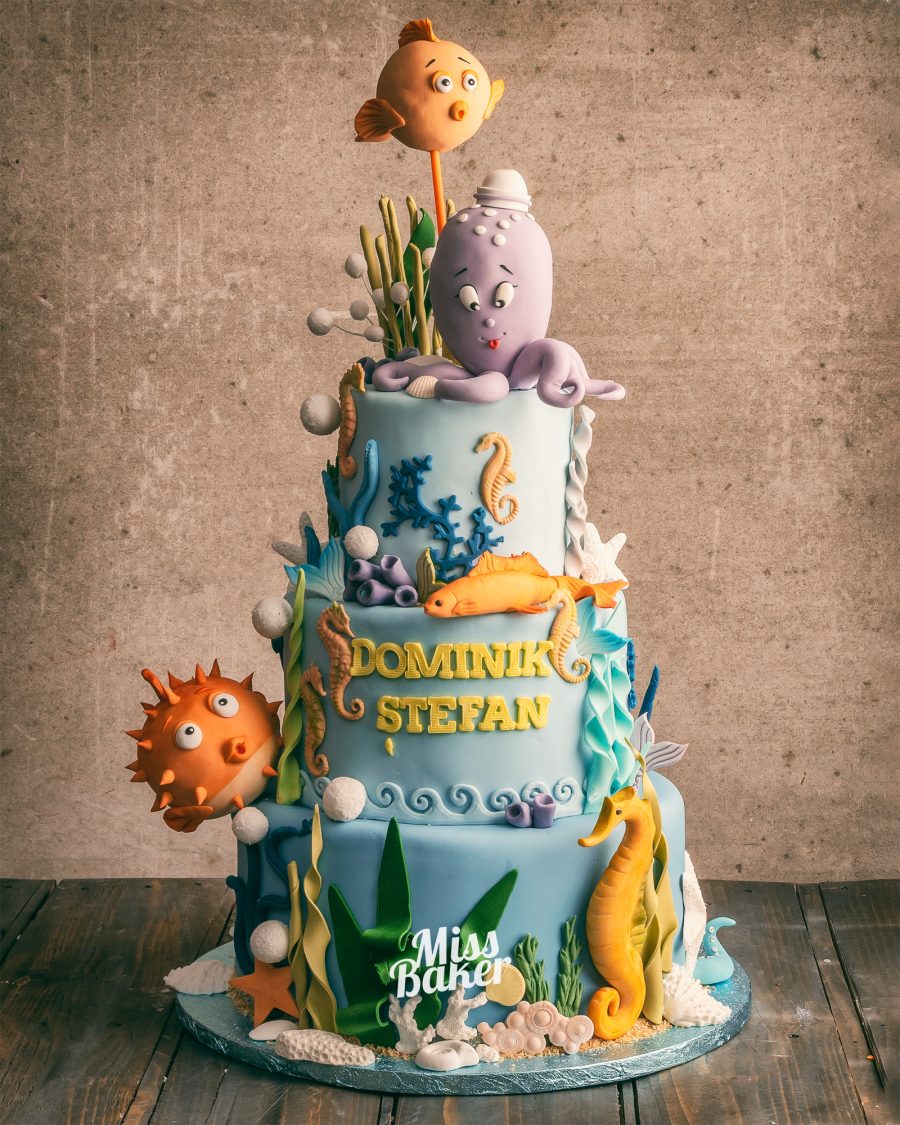tort etajat, trei niveluri, personalizat — Miss Baker Constanța
