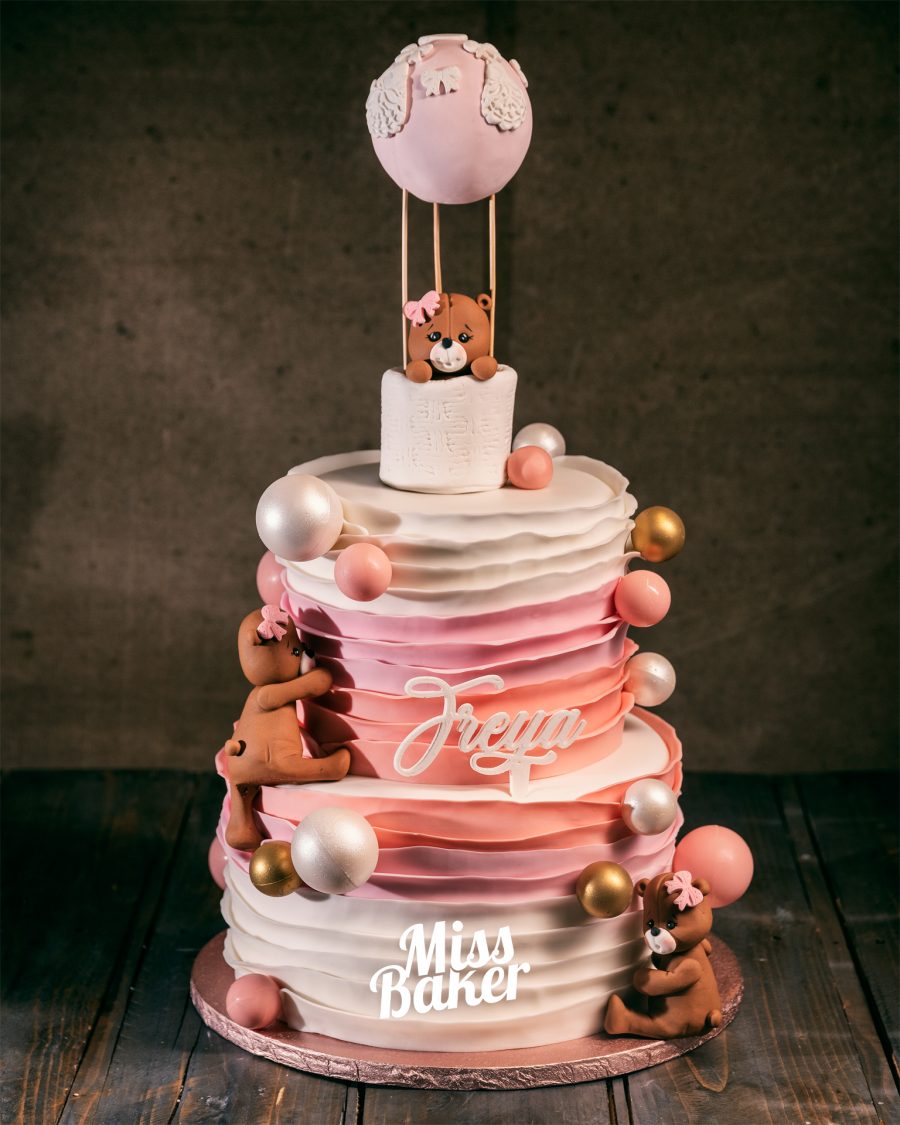 ursuleț modelat, balon aer cald roz, perle decorative aurii — Miss Baker Constanța
