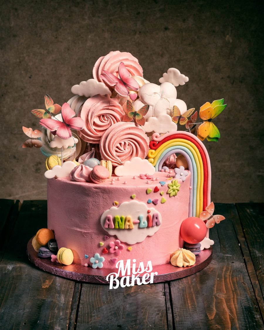 roz pastel, fluturi colorați, nume personalizat — Miss Baker Constanța