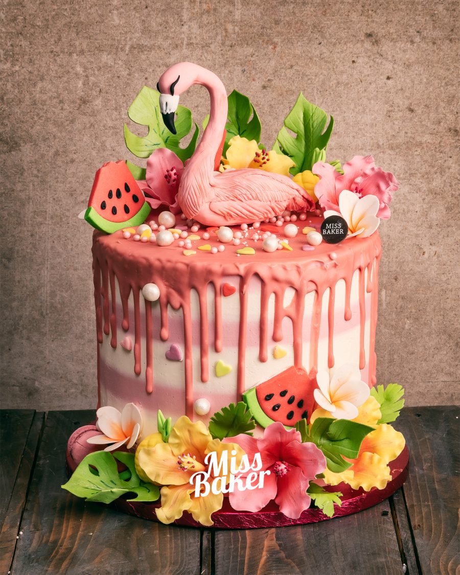 flamingo roz modelat, felie pepene decorativă, flori hibiscus roz — Miss Baker Constanța