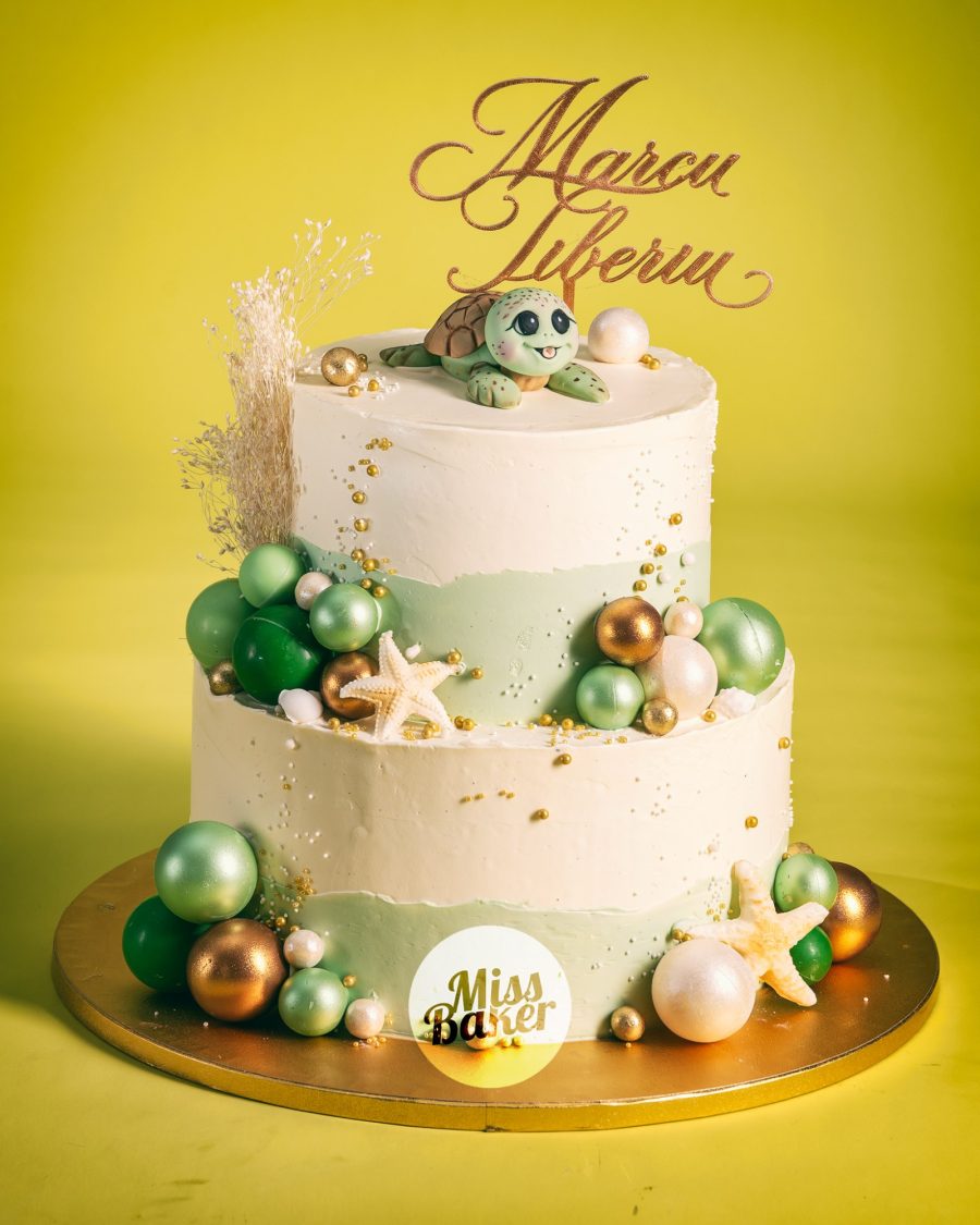 tort etajat, două niveluri, personalizat — Miss Baker Constanța