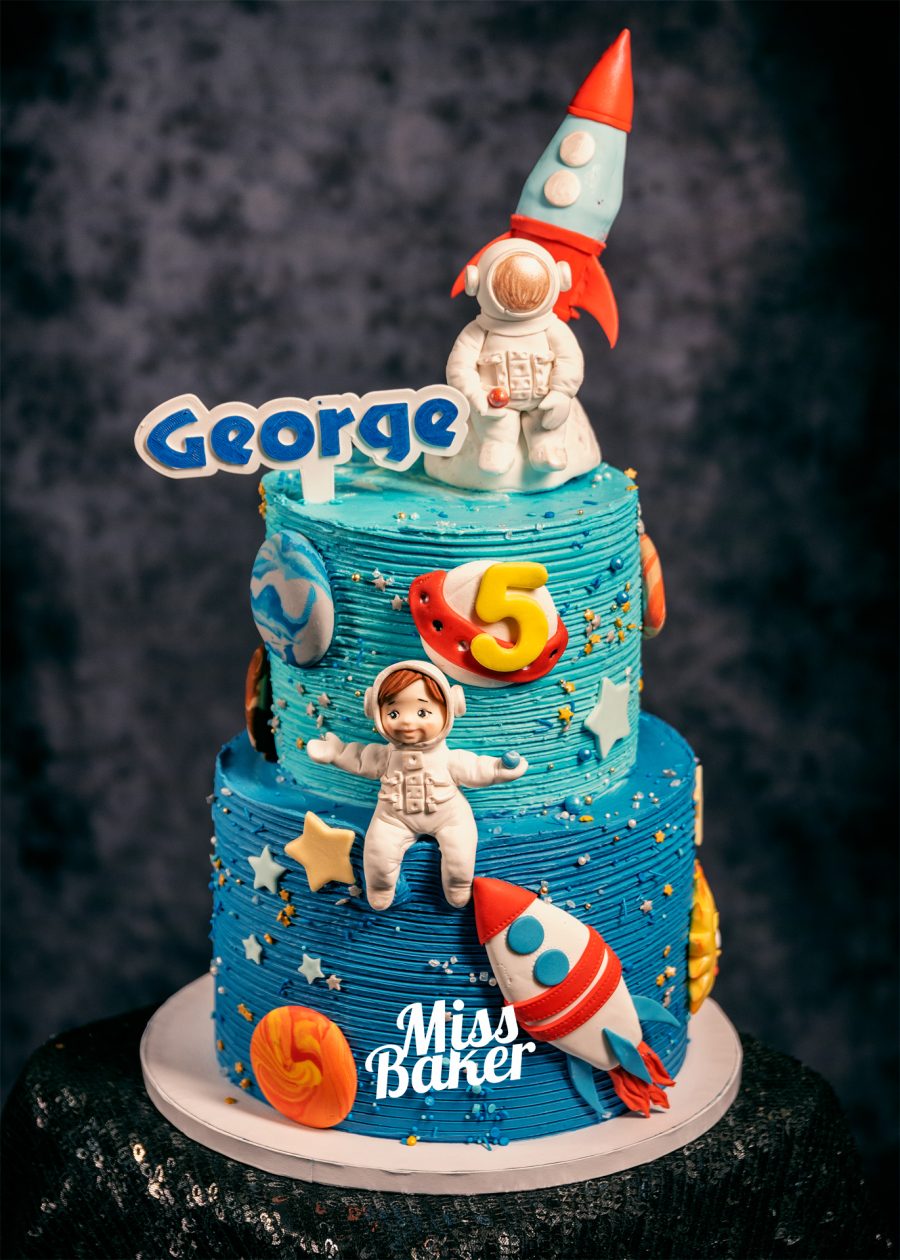 tort etajat, trei niveluri, personalizat — Miss Baker Constanța